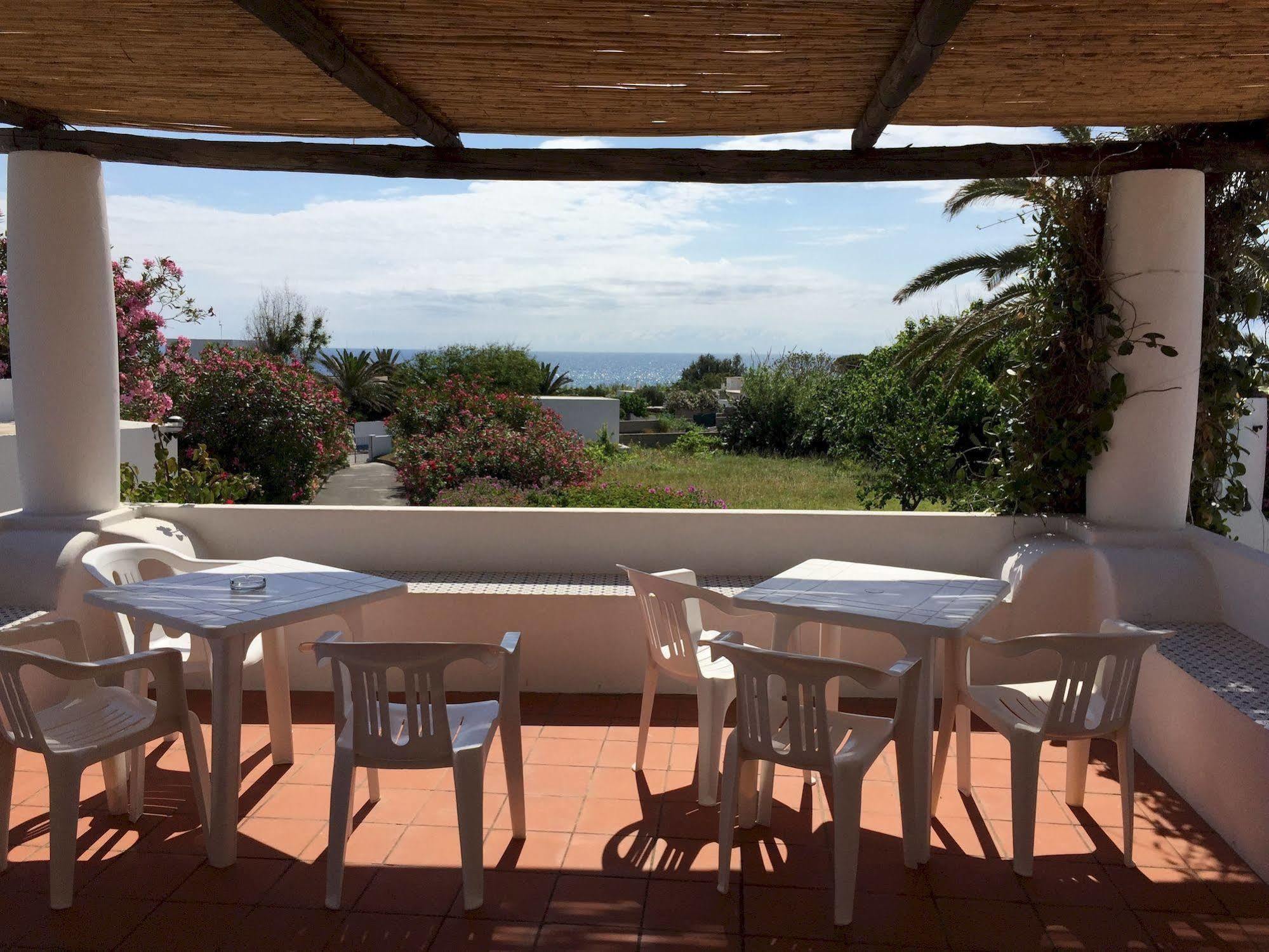 Pensione La Nassa Estrómboli Exterior foto