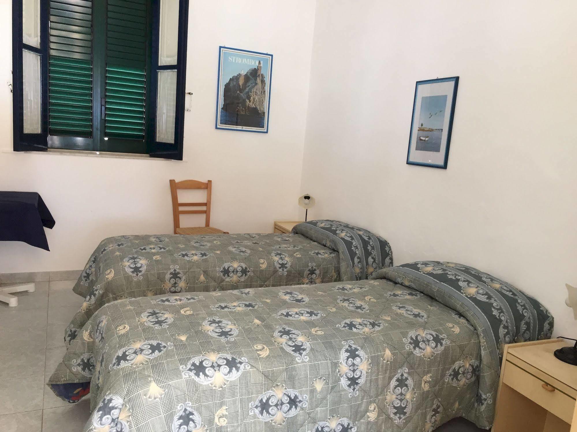 Pensione La Nassa Estrómboli Exterior foto
